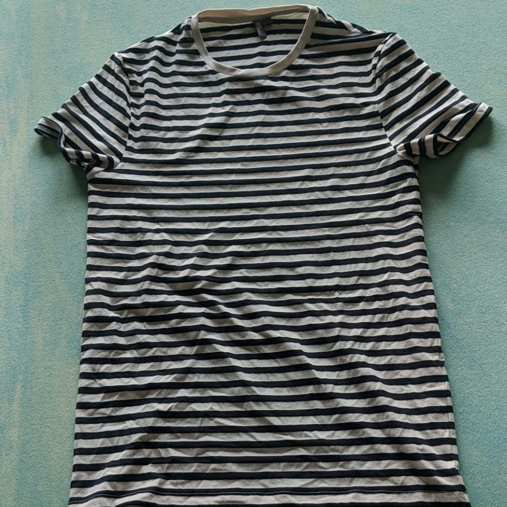 Asos striped muscle tee in black and white